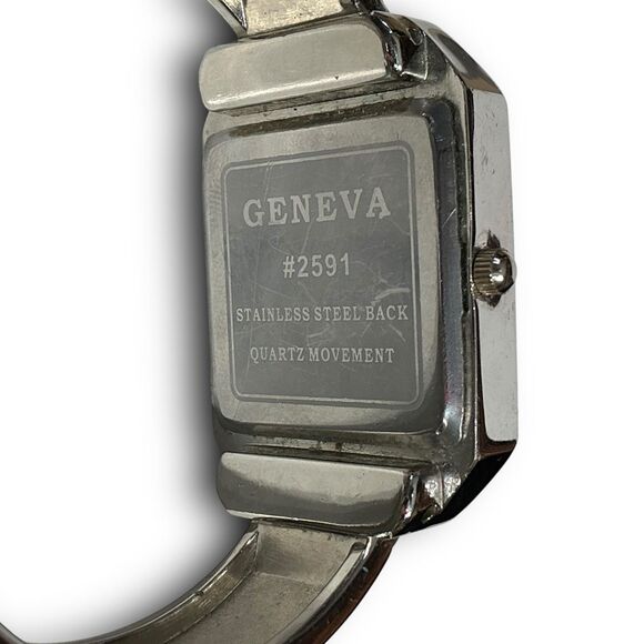 Geneva Y2K Vintage Silver Tone Square Face Bangle Cuff Bracelet Watch - Picture 11 of 12